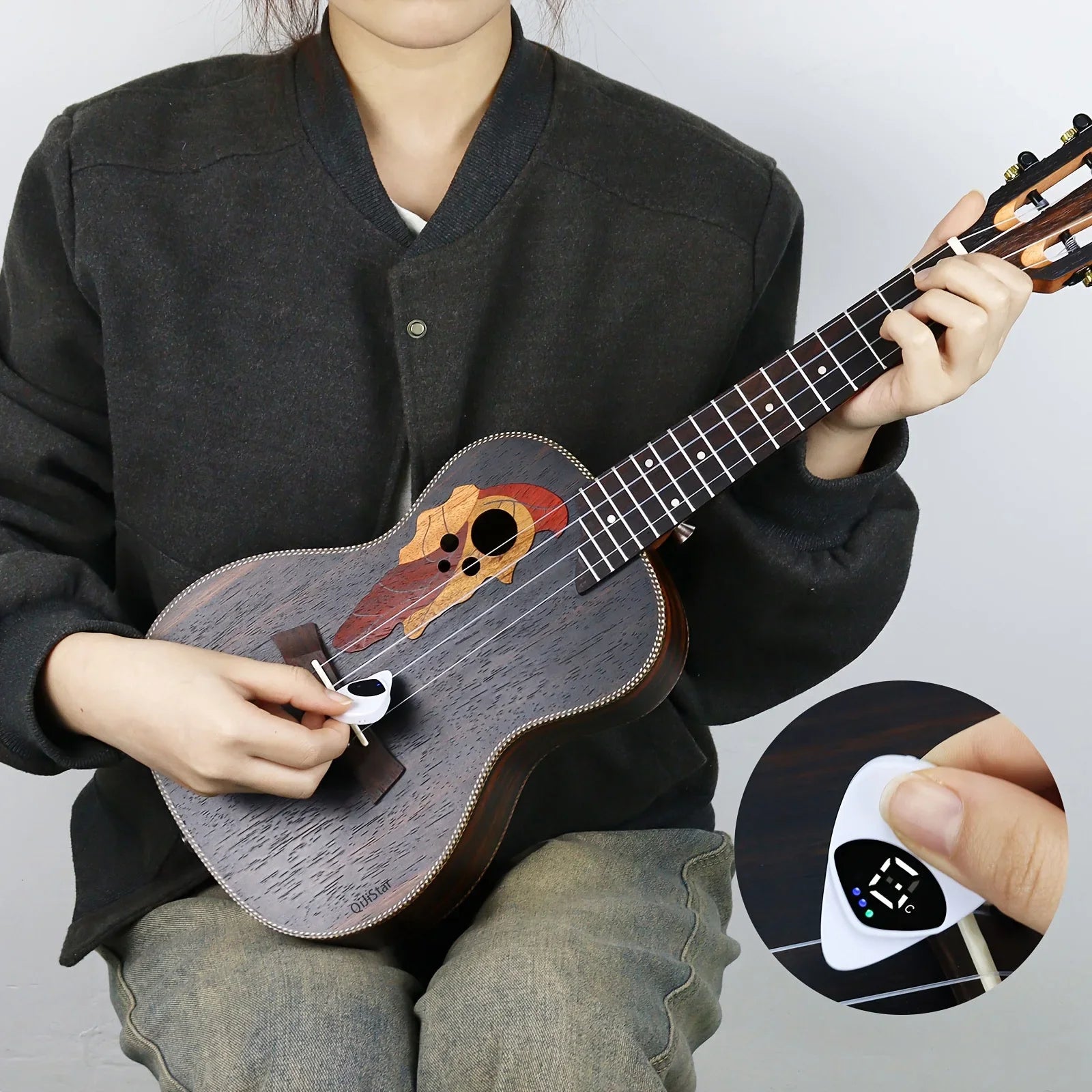 2-In-1 Guitar Pick & Tuner , Multi-Purpose Pitch Calibrator